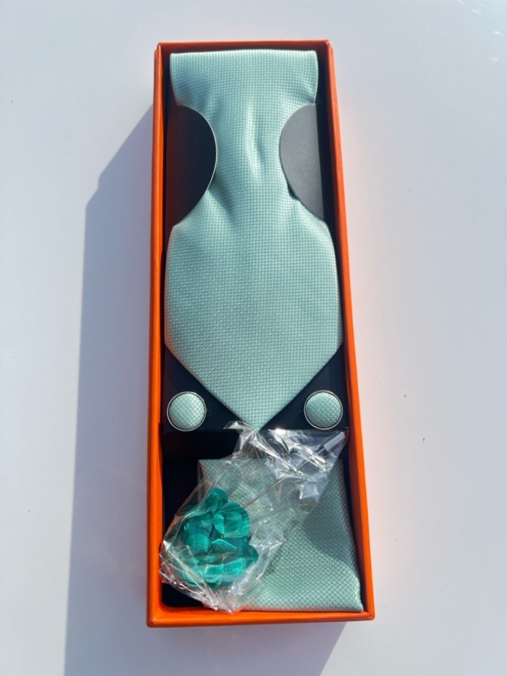 Men's Mint Green Tie Set - Classic Formal Accessories